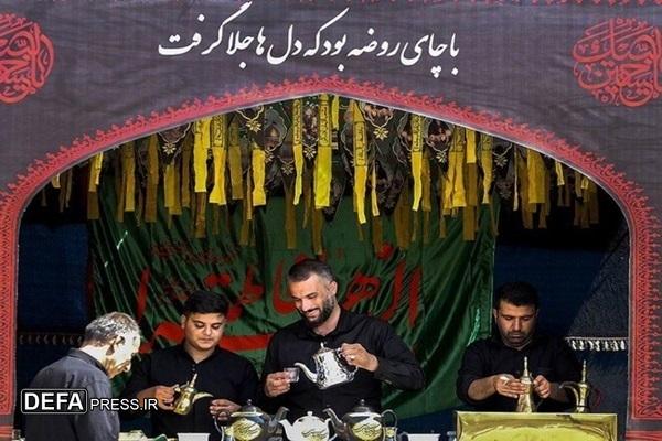 موکب‌های حسینی بازوان مردمی نهضت خدمت رسانی هستند