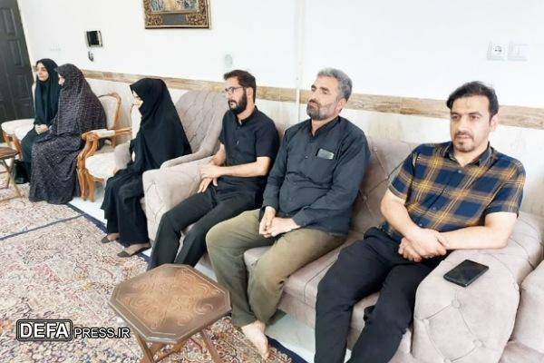 تجلیل معاون سیاسی استاندار همدان از خانواده شهید «هاتفی» + تصاویر