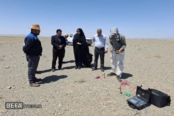 فرماندار مه‌ولات از روند اجرای طرح ملی نیروگاه خورشیدی 200 مگاواتی بازدید کرد