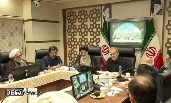 پزشکیان: راه غلبه بر مشکلات از مسیر همدلی، همبستگی و انسجام درونی می گذرد