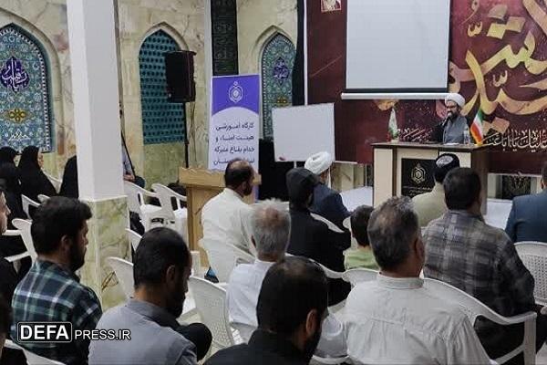 مشارکت فعال مردم و خادمان و هیئت امنا عاملی کلیدی در پیشبرد امور و توسعه بقاع متبرکه است