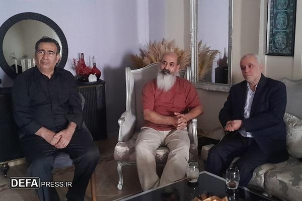 سعید اوحدی به دیدار خانواده شهیده نازدار مرادی رفت