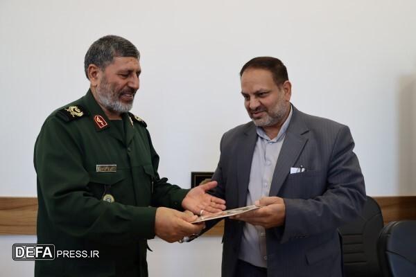 خبرنگاران خط‌شکنان جنگ ترکیبی هستند