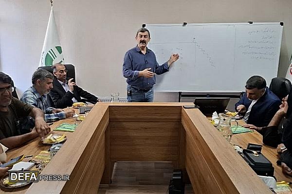 کارگاه تخصصی سوژه‌یابی محیط زیستی در یزد برگزار شد+ تصاویر