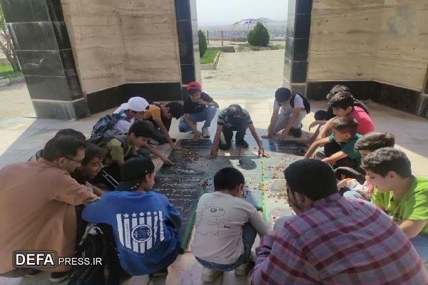برنامه روایت‌گری شهدا توسط اعضای کانون بینات قروه برگزار شد