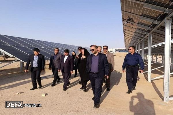 اتصال نیروگاه خورشیدی ۵ مگاواتی مشهد به شبکه سراسری تا پایان شهریور