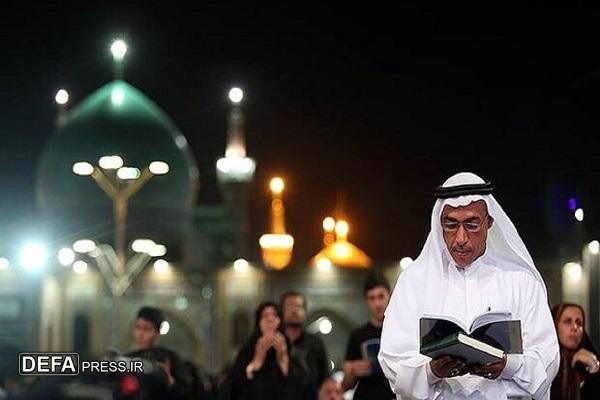 حرم امام‌رضا(ع)، میزبان عزاداران غیرایرانی در اربعین حسینی ۱۴۰۴
