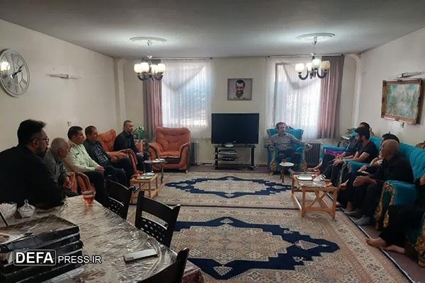 دیدار با خانواده شهید سردار «علی‌اصغر ابراهیمی» و تسلیت درگذشت پدر معظم شهید