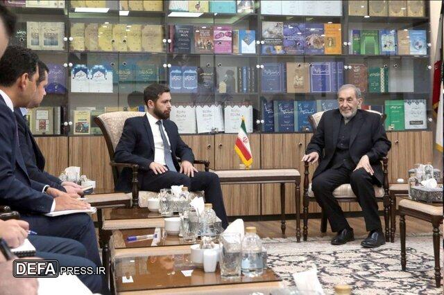 ولایتی: سرنوشت منطقه صرفا باید توسط کشور‌های منطقه تعیین شود