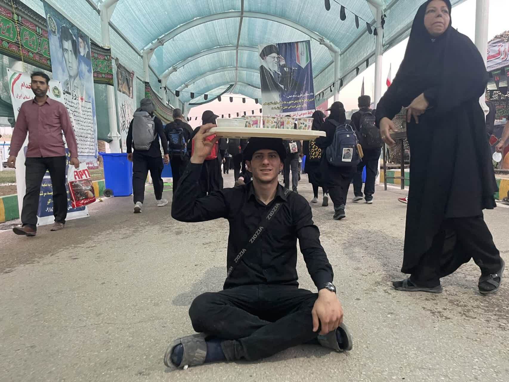 تصاویر/ جلوه‌هایی از مشّایه اربعین حسینی در عراق