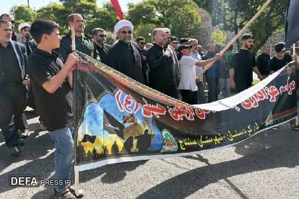 وحدت شیعه و سنی در استان کردستان پیام شکست به دشمنان است
