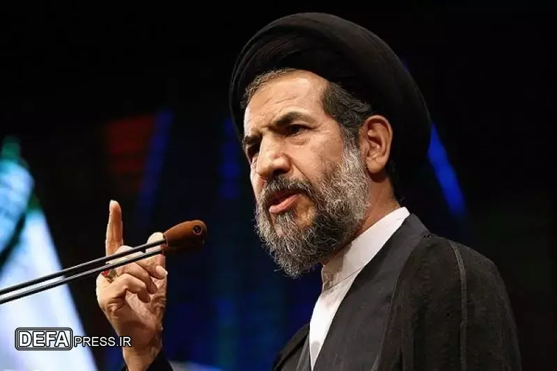خطیب جمعه تهران: دیپلماسی عرصه بروز و ظهور اختلافات کم‌مایه سیاسی قرار نگیرد