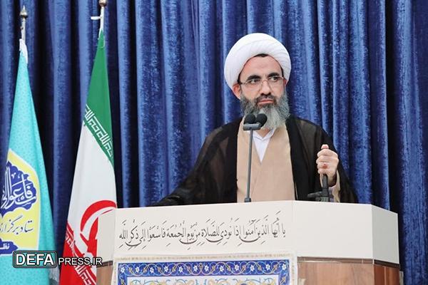 امام جمعه نظرآباد: اعتماد ملت ایران به توان داخلی و نیروهای مسلح، سد راه فریب دشمن است