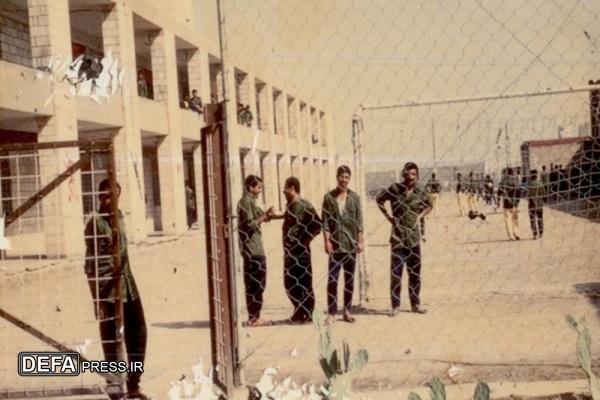 تشکیل نظام آموزشی زیرزمینی در اردوگاه موصل ۲