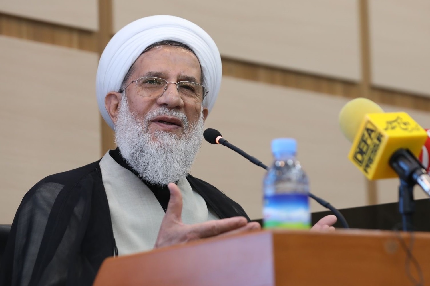 حجت‌الاسلام محمدحسنی: شهدا سرمایه‌ای ارزنده برای کشور هستند