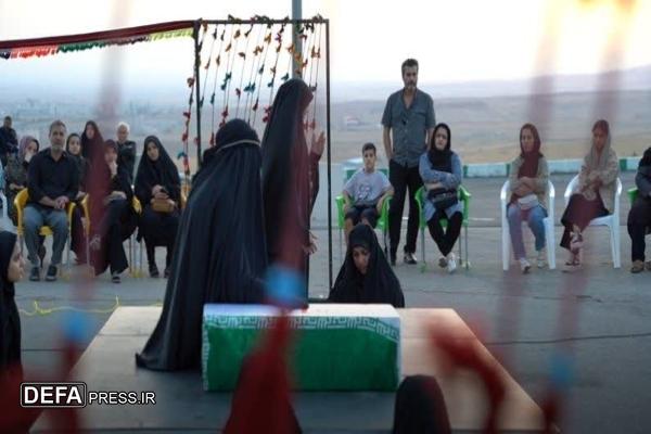 نمایش خیابانی و تعزیه‌خوانی شام اربعین در یادمان شهدای گمنام قزوین اجرا شد