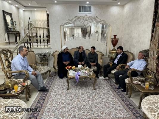 دیدار امام جمعه و فرماندار چهارباغ با آزادگان شهرستان به مناسبت سالروز بازگشت آزادگان سرافراز