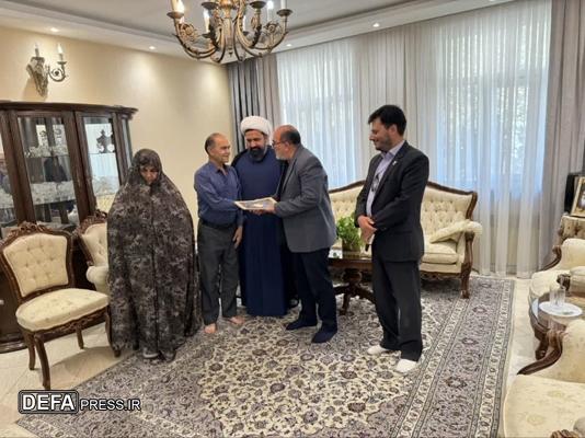 دیدار امام جمعه و فرماندار چهارباغ با آزادگان شهرستان به مناسبت سالروز بازگشت آزادگان سرافراز