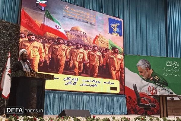 هر آزاده کتابی زنده از ایمان و ایستادگی است