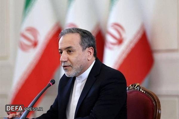 عراقچی: خدشه وارد شدن به تمامیت ارضی کشور‌های منطقه را بر نمی‌تابیم