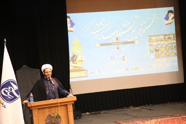 حجت الاسلام فیاضی: امروز وظیفه امت جهان اسلام جهاد تبیین است