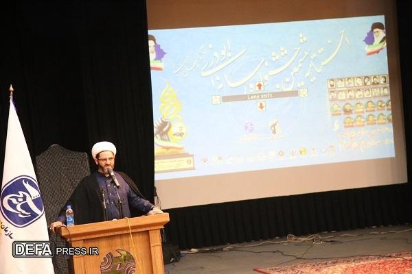 امروز وظیفه امت جهان اسلام جهاد تبیین است