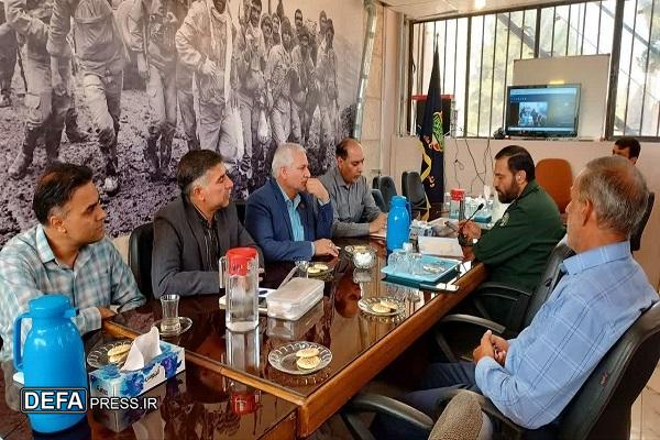 دیدار مدیر کل حفظ آثار دفاع مقدس و مقاومت کرمان با  اساتید دانشگاه‌های استان