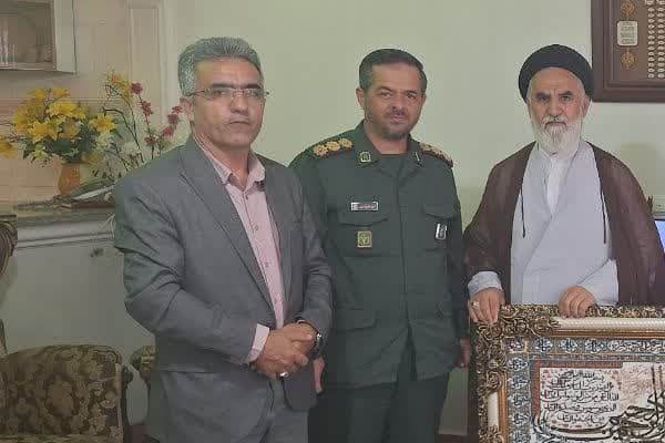 تصاویر/دیدار مسولان با دو تن از آزادگان شهرستان اسفراین