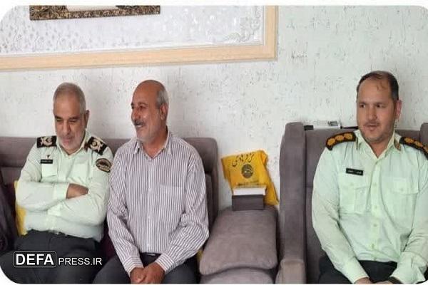 دیدار فرمانده نیروی انتظامی خراسان شمالی با آزاده سرافراز «عبدالله حامدی»