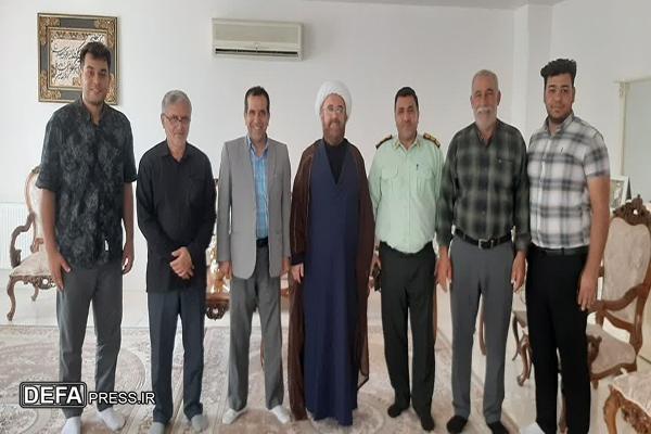 آزادگان سرافراز دوران دفاع مقدس در اشتهارد تجلیل شدند