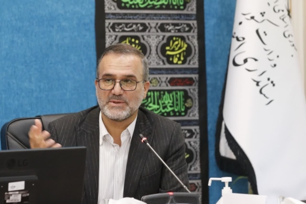 تمرکز رسانه‌ها به اقناع‌سازی مردم به جای تولید صرف خبر باشد