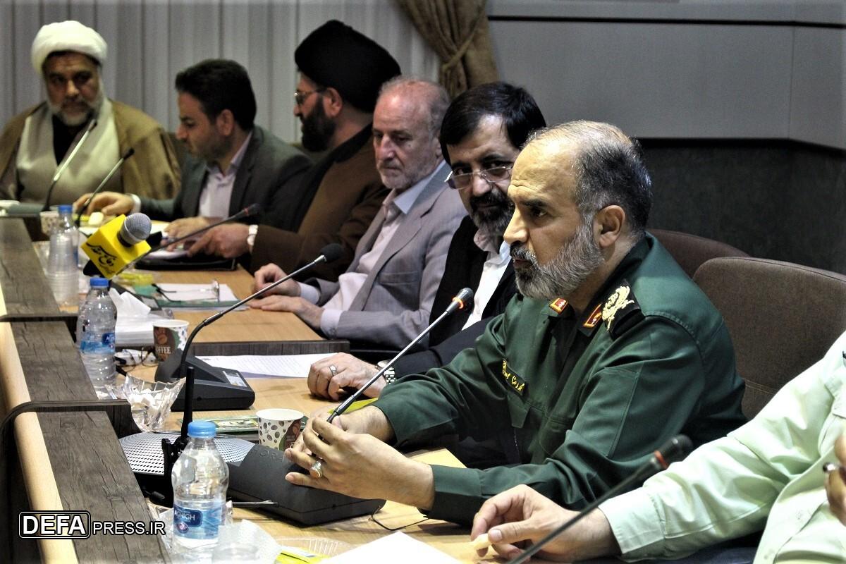 بازدید ۷۶۰۰ دانش آموز از نمایشگاه هفته دفاع مقدس استان قم