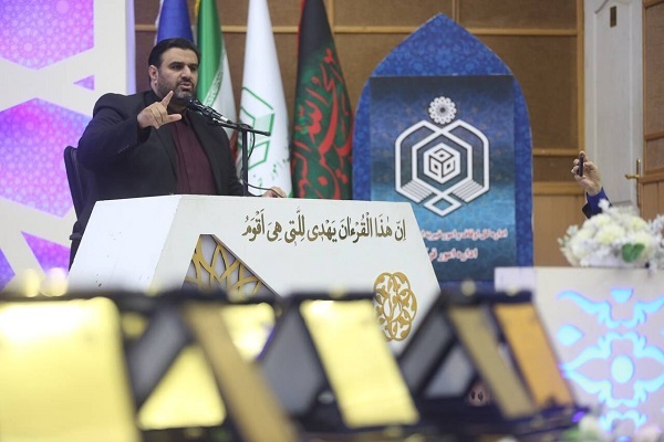 رییس مرکز امور قرآنی اوقاف: قاریان قرآن با اخلاق‌مداری در جامعه امیدآفرینی کنند