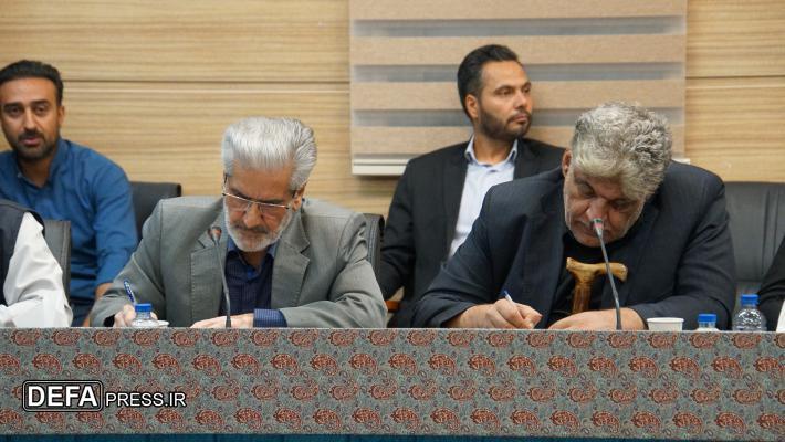 استاندار یزد: بحران آب و خام‌فروشی فولاد، بزرگ‌ترین چالش‌های یزد