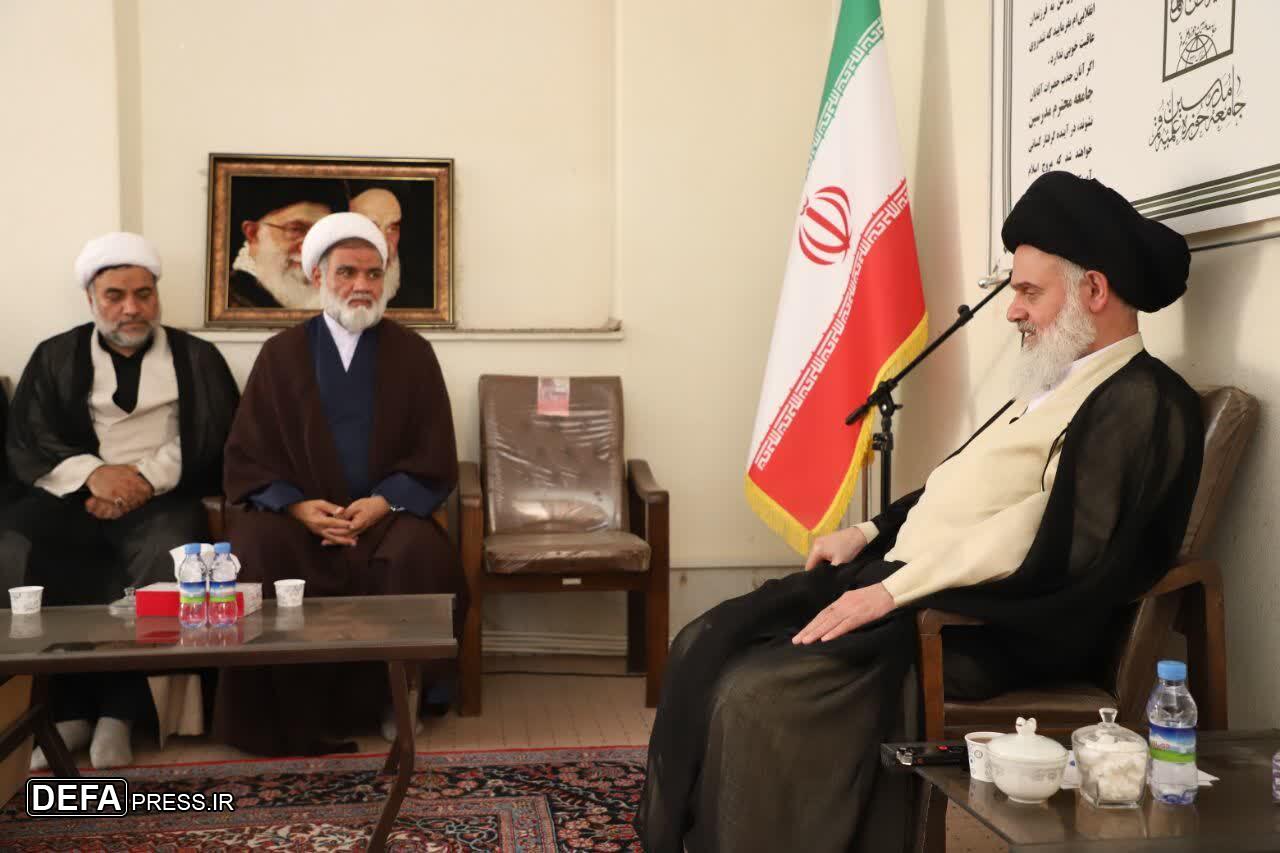 آیت الله حسینی بوشهری: تیپ ۸۳ امام جعفر صادق (ع) گنجینه‌ای ارزشمند برای انقلاب و حوزه است