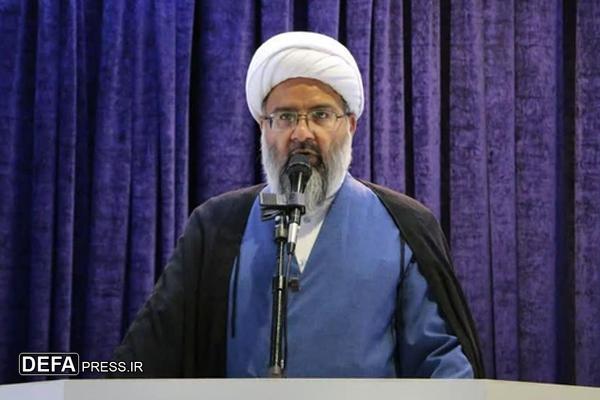 دولت و دستگاه دیپلماسی ذره‌ای از مواضع اصولی انقلاب کوتاه نیایند