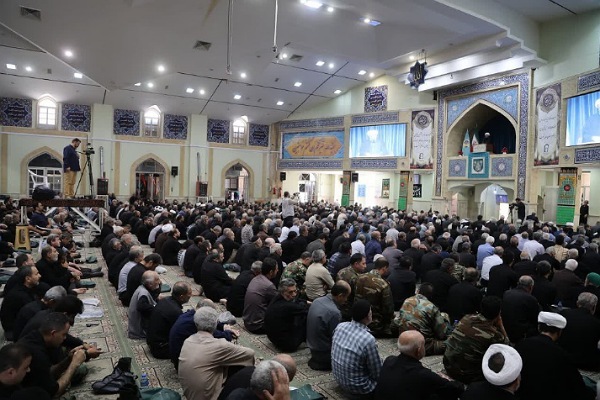 تصاویر/ اقامه نماز جمعه همدان