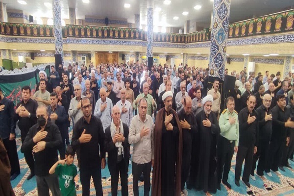 تصاویر /اقامه نماز جمعه در شهرستان دره شهر