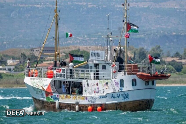 سرنشینان حنظله در ۱۰۰ مایلی غزه: نمی‌ترسیم