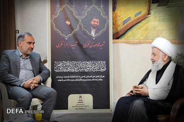 تا لحظه آخر دست از چادرش برنداشت