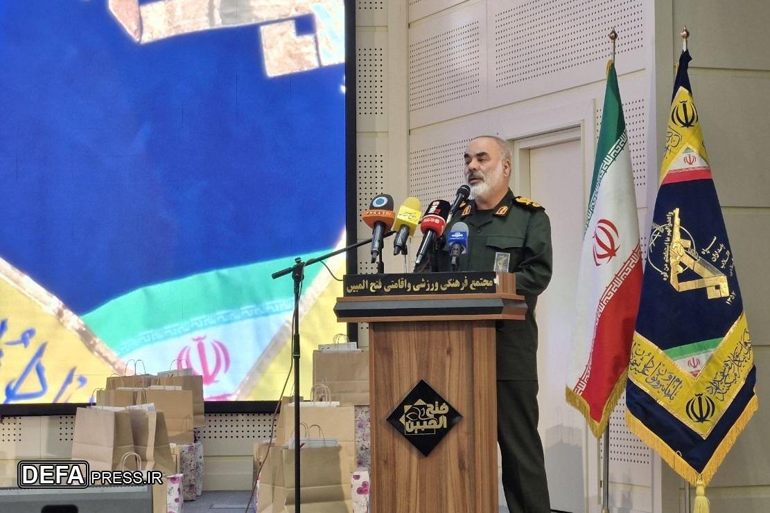 سردار کرمی: قدرت نیرو‌های مسلح رعب و وحشت را در دل دشمن انداخت 