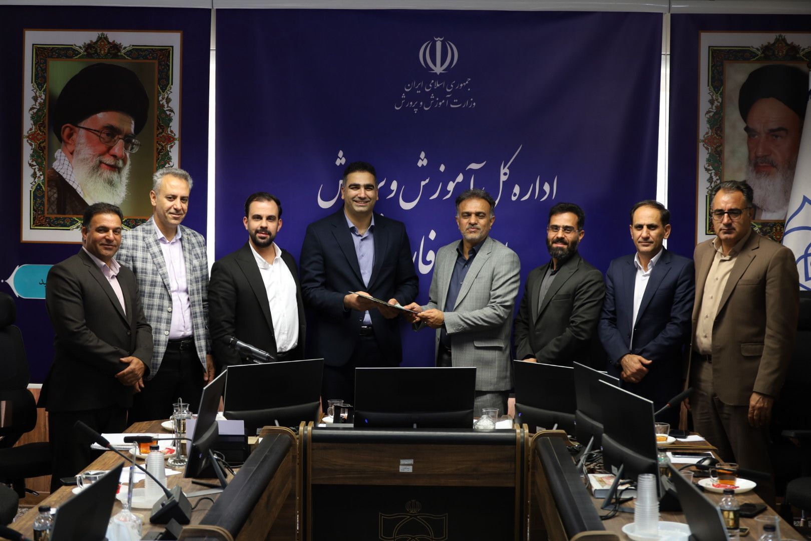 سرمایه‌گذاری روی جوانان، کلید آینده تعلیم و تربیت