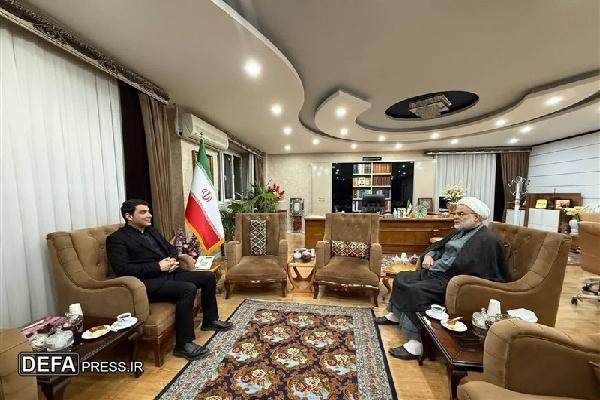 نماینده ولی‌فقیه و استاندار کردستان در راستای گره‌گشایی از مشکلات مردم دیدار کردند