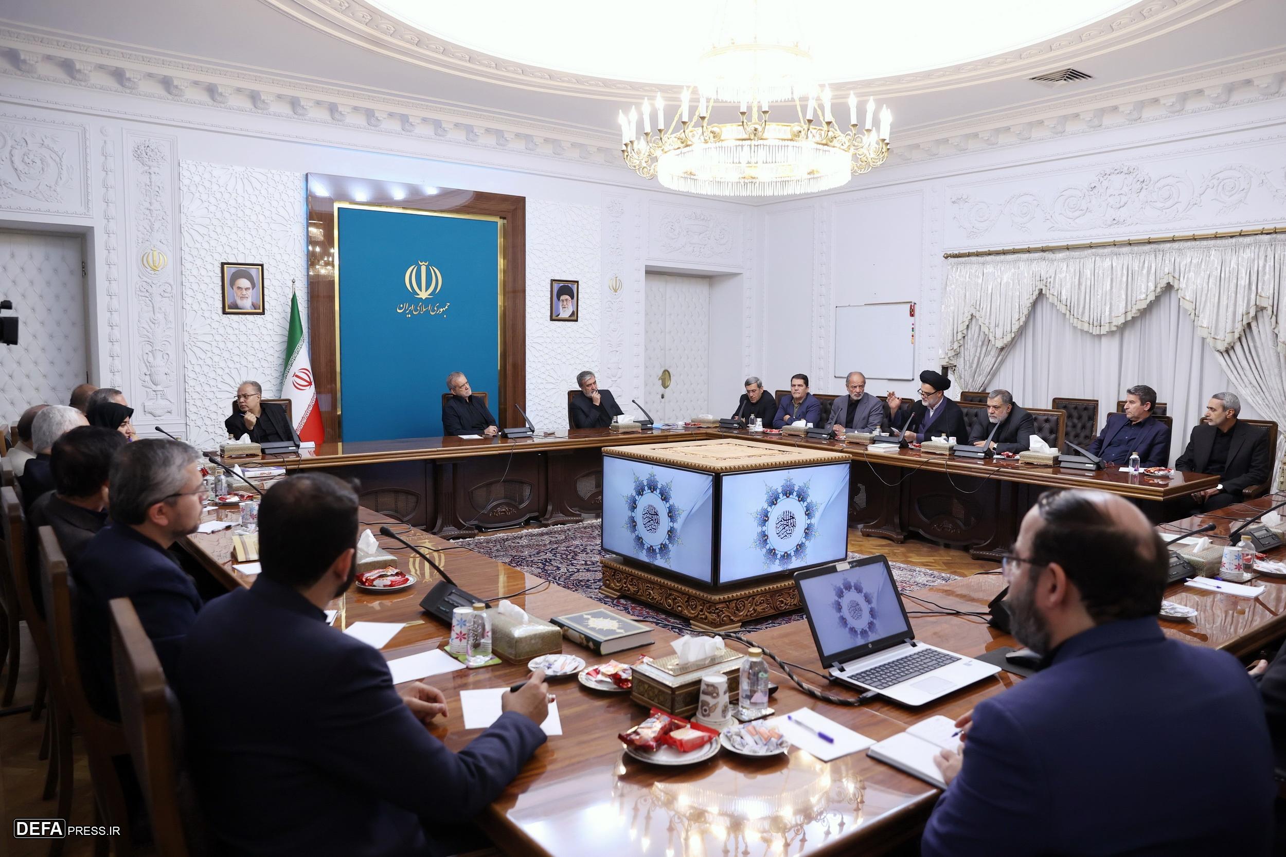 دیدار اعضای کمیسیون امنیت ملی با رئیس جمهور