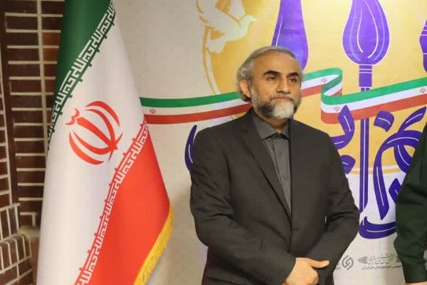 نمایش آثار ۵۲ هنرمند مازندران در نمایشگاه «جانم فدای ایران»