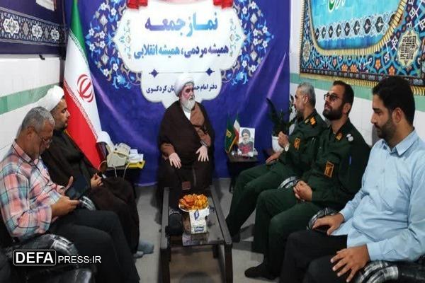 نماز جمعه در راس همه امور میباشد نماز جمعه در راس همه امور میباشد