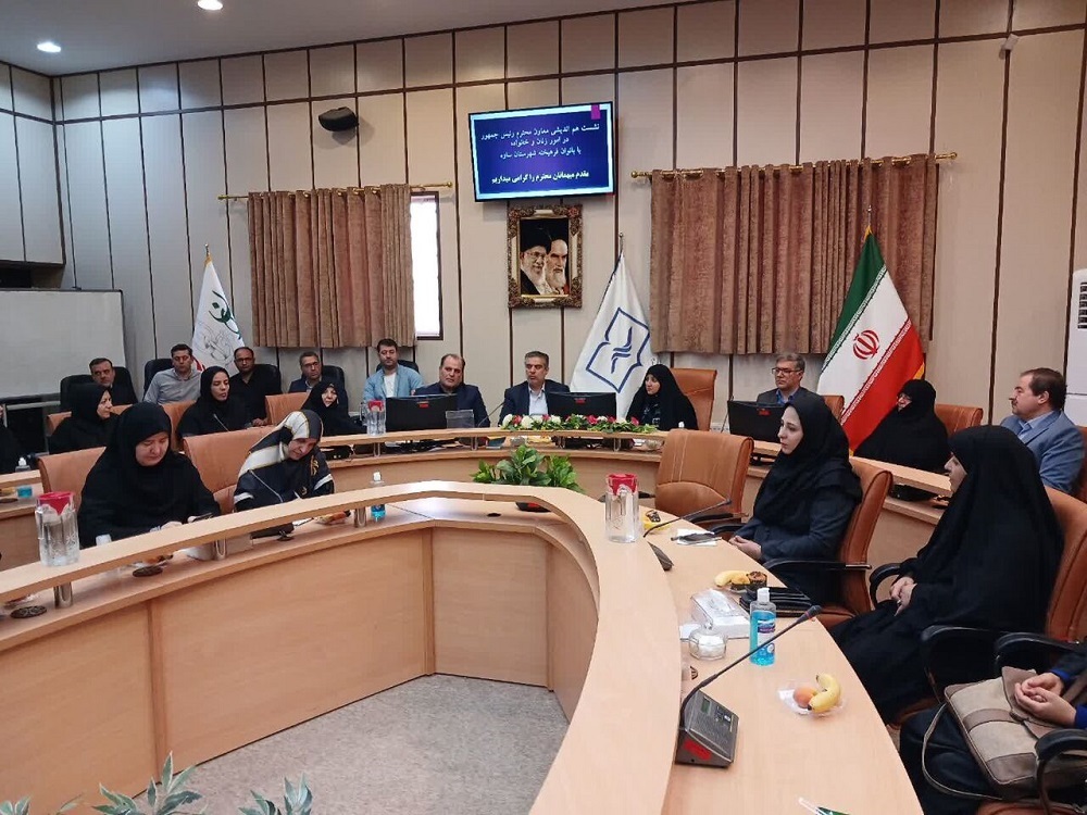 مهدی زندیه‌وکیلی:زنان استان معمار آینده‌اند و سهم پررنگی در اقتصاد، فرهنگ و توسعه دارند
