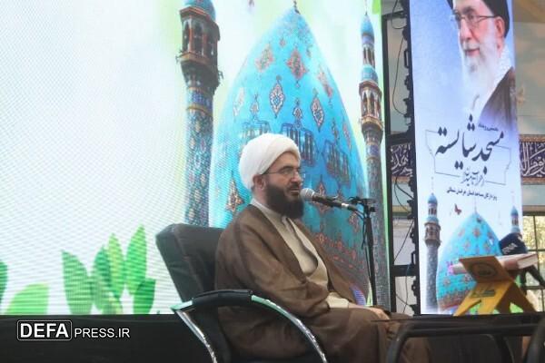 هیچ سنگری مهم‌تر و نفوذناپذیر از سنگر مسجد نیست