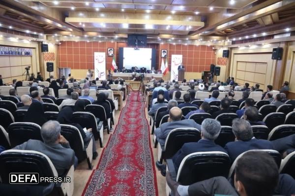 تأکید رئیس سازمان حفاظت محیط زیست بر احیای باغستان سنتی و مقابله با کانون‌های گردوغبار در قزوین