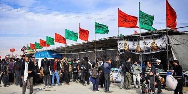 خدمت رسانی ۱۴۳ موکب قمی به زائران پیاده اربعین